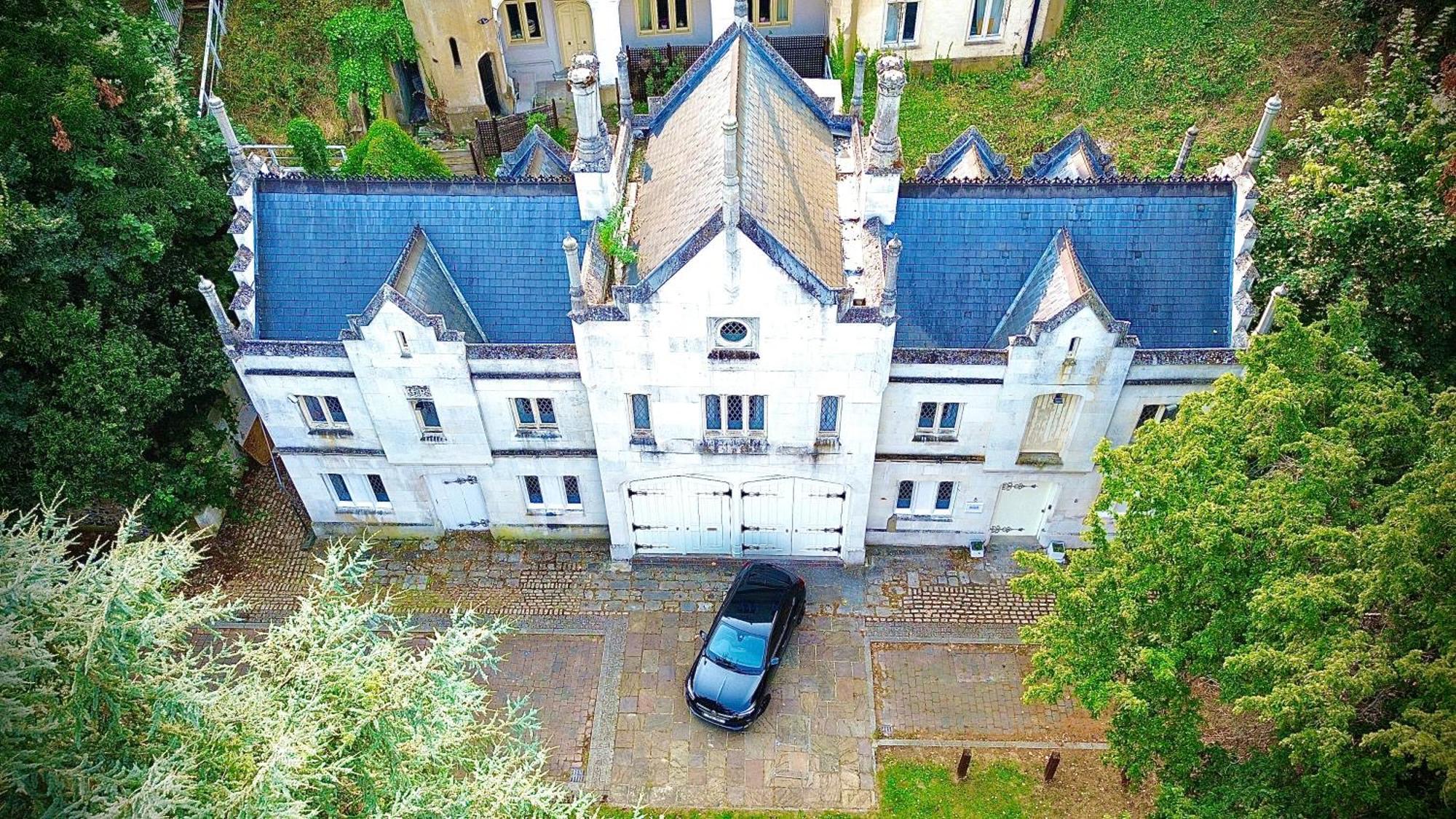 Villa The Coach House